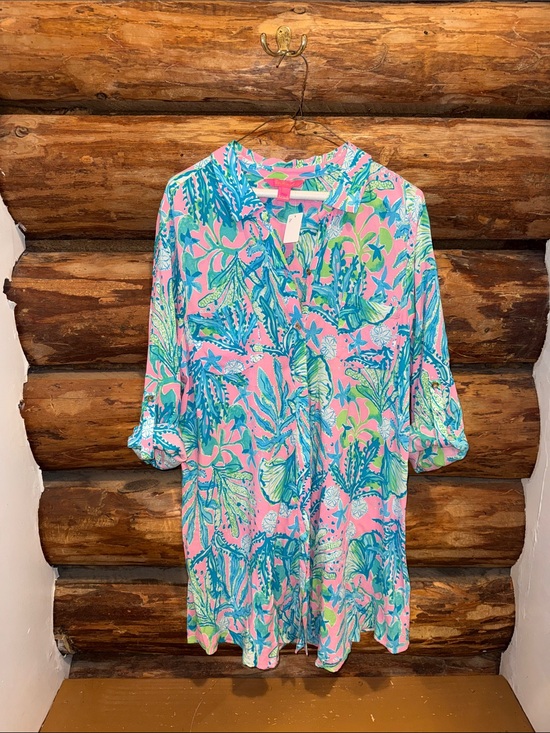 Lilly Pulitzer Dresses & Skirts - 🌸GUC L Lilly Pulitzer Pink Aqua Green Palm Print Shirtdress Coverup